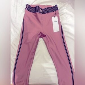 Ali Airlift 7/8 leggings NWT